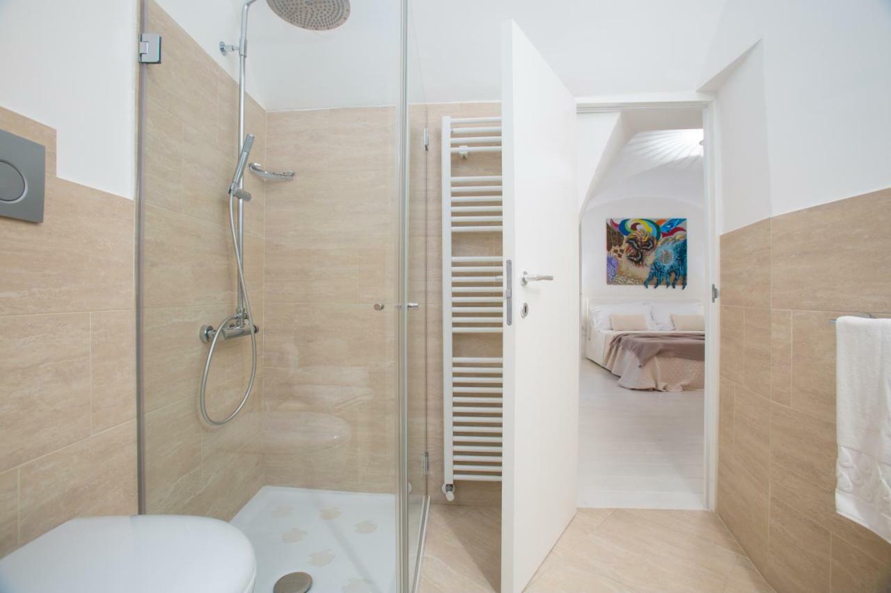 La Finestra Sul Convitto B&B Lecce Bagian luar foto