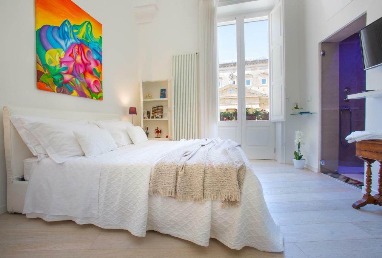 La Finestra Sul Convitto B&B Lecce Bagian luar foto